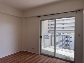 730 Makaleka Ave in Honolulu, HI - Building Photo - Building Photo