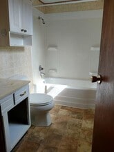 1604 3rd St SE in Bemidji, MN - Building Photo - Building Photo