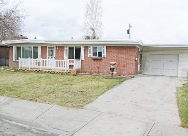 property at 2277 Logan Dr
