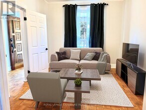 1149 Dufferin St in Toronto, ON - Building Photo - Building Photo