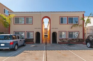 3876.5 Haines St in San Diego, CA - Building Photo