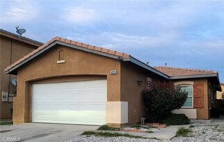 14344 Honey Hill St in Victorville, CA - Building Photo