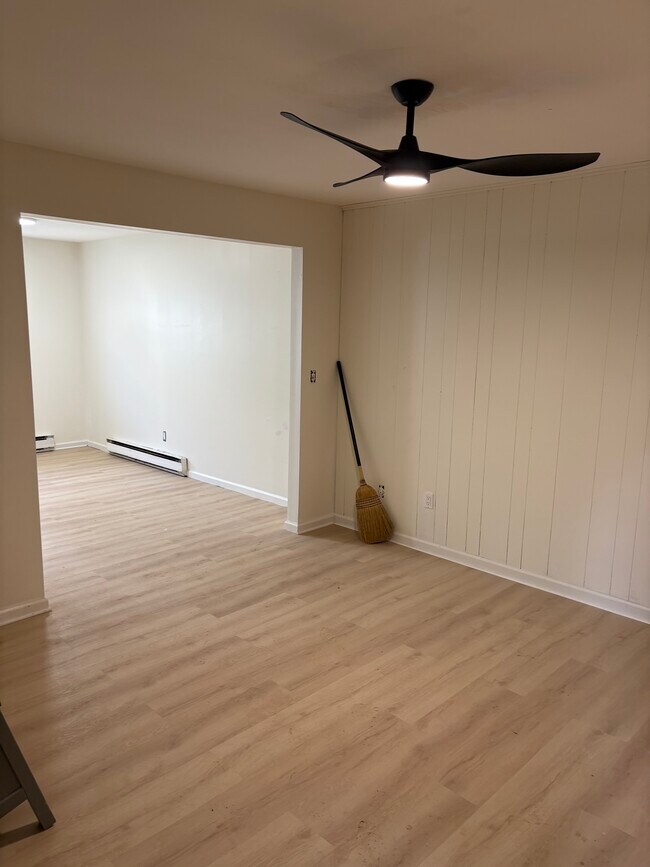 1280 Townsend Ave in New Haven, CT - Building Photo - Building Photo