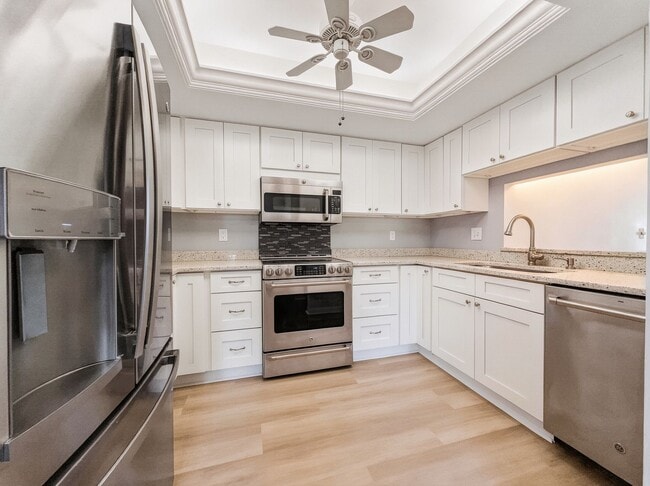 property at 1701 Courtyard Way