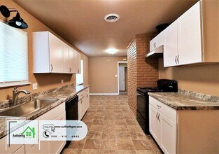 6738 E Waverly Ave in Redding, CA - Building Photo - Building Photo