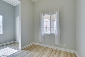 6538 Grand Concourse St in Las Vegas, NV - Building Photo - Building Photo