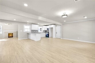 1963 Shepherd Cir SW in Atlanta, GA - Building Photo - Building Photo