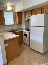 2428 Koa Ave in Honolulu, HI - Building Photo - Building Photo