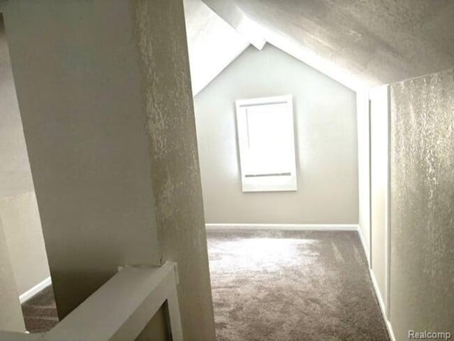 28449 Glenwood St in Inkster, MI - Building Photo - Building Photo