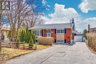 745 Ascot Ave in Oshawa, ON - Building Photo
