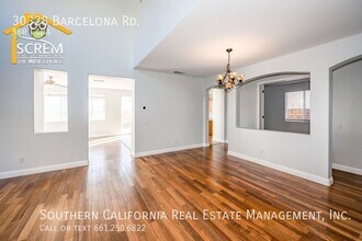 30328 Barcelona Rd in Castaic, CA - Building Photo - Building Photo