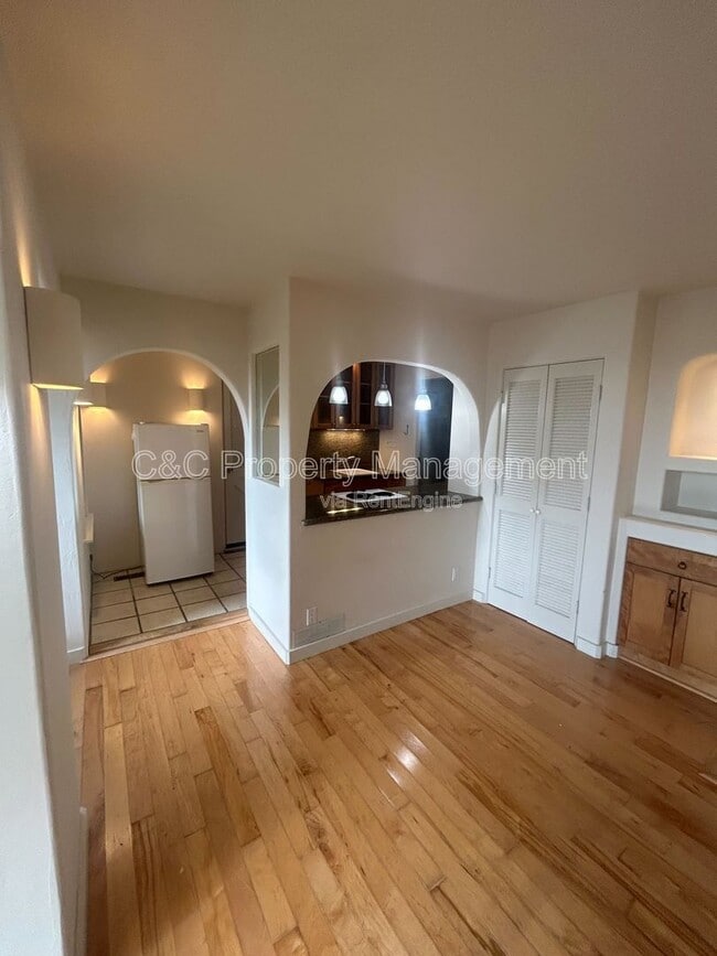 property at 1194 Sterling Ave