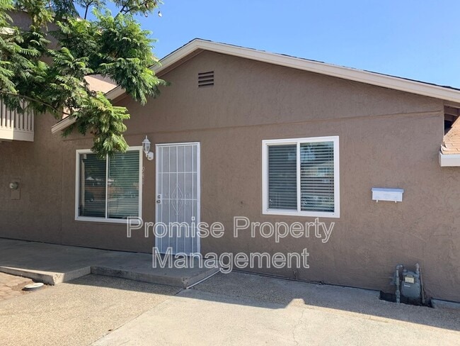 property at 941 40th St