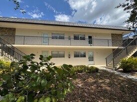 1560 Colonial Blvd in Ft. Myers, FL - Building Photo