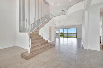 8660 W Parkland Bay Trl in Coral Springs, FL - Building Photo - Building Photo