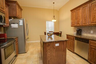 6733 Old Square Dr in Corpus Christi, TX - Building Photo - Building Photo