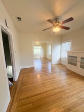 2522 Capitol Ave, Unit 2 in Sacramento, CA - Foto de edificio - Building Photo