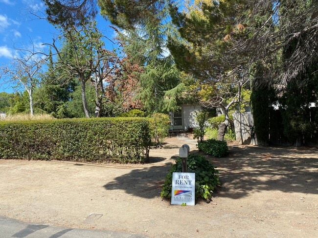 property at 11101 S Stelling Rd