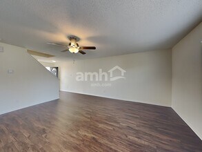 3230 Brandenburg Dr in Indianapolis, IN - Foto de edificio - Building Photo