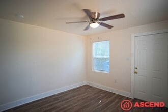 412 El Tejon Ave in Bakersfield, CA - Building Photo - Building Photo