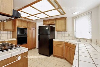 610 E Eldorado Ln in Las Vegas, NV - Building Photo - Building Photo