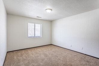 Hawkeye Apartments in Dubuque, IA - Foto de edificio - Interior Photo