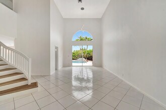 8895 Sonoma Lake Blvd in Boca Raton, FL - Building Photo - Building Photo