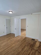 78 Elm St in Potsdam, NY - Foto de edificio - Building Photo