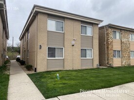 7218 Park Ave in Summit, IL - Building Photo