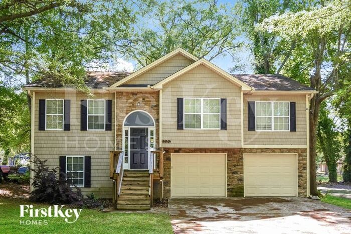 179 Georgia Ave in Winder, GA - Building Photo