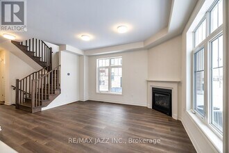 67 Debois St in Kawartha Lakes, ON - Building Photo - Building Photo