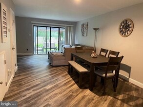 42 Landmark Dr in Malvern, PA - Building Photo - Building Photo