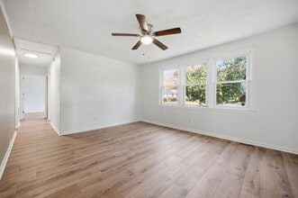 600 Tekoa Rd in Chesapeake, VA - Building Photo - Building Photo