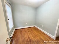 96 E Cottage St photo'