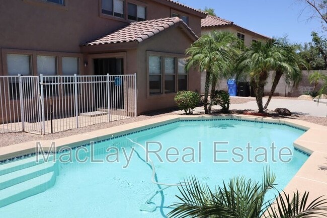 3281 S Martingale Rd in Gilbert, AZ - Building Photo - Building Photo