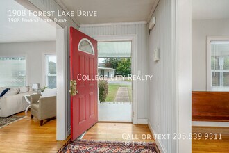 1908 Forest Lake Dr in Tuscaloosa, AL - Building Photo - Building Photo