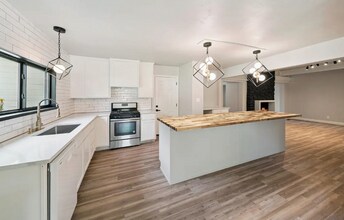 610 W Fairview St in Tulsa, OK - Building Photo - Building Photo