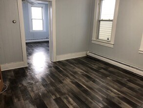 621 Marshall St in Elizabeth, NJ - Building Photo - Building Photo