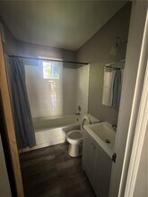 8467 Lackland Rd in St. Louis, MO - Building Photo - Building Photo