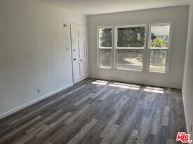 1620 S St Andrews Pl in Los Angeles, CA - Building Photo