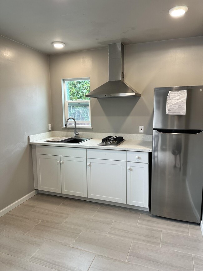 property at 475 Fortuna Ave