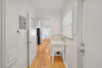 839 Grant St in Santa Monica, CA - Building Photo - Building Photo