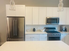 947 Arlington Ave N in St. Petersburg, FL - Building Photo - Building Photo