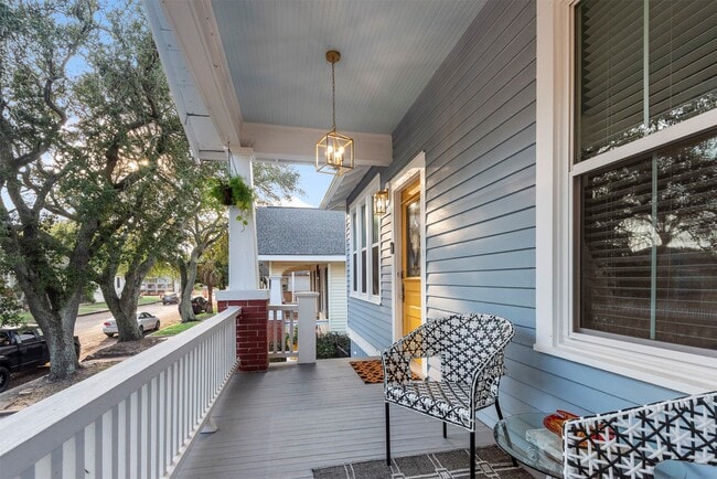 3610 Avenue P 1/2 in Galveston, TX - Building Photo - Building Photo