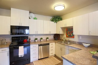 Pioneer Vista in Ridgefield, WA - Foto de edificio - Interior Photo