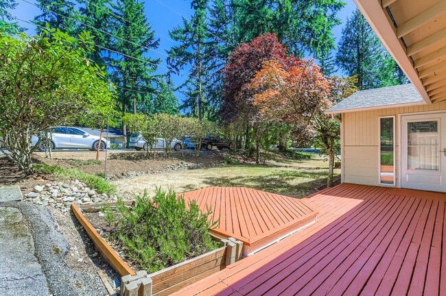 1009 208th Ave NE in Sammamish, WA - Building Photo - Building Photo