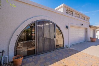 13003 N 10th Ave in Phoenix, AZ - Building Photo - Building Photo