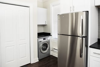 3842 N Greenview Ave, Unit 3 in Chicago, IL - Building Photo - Building Photo