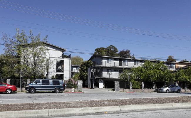 CYPRUS VISTA GARDEN APARTMENTS