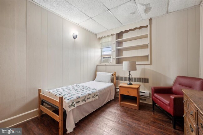 property at 230 N 65th St